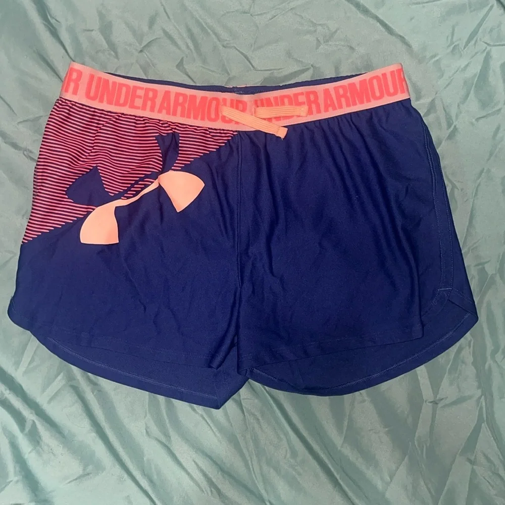 Under Armor girls shorts